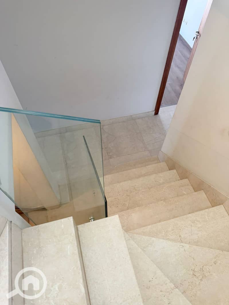 PentHouse 4 Bedrooms with Appliances - Ansicht 6