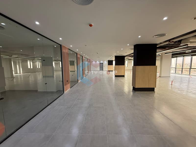 Office for rent for major companies in Beverly Hills, Sheikh Zayed, 310 sq. m - Ansicht 3