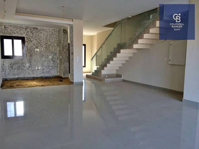 7 for sale twinhouse villa. jpg