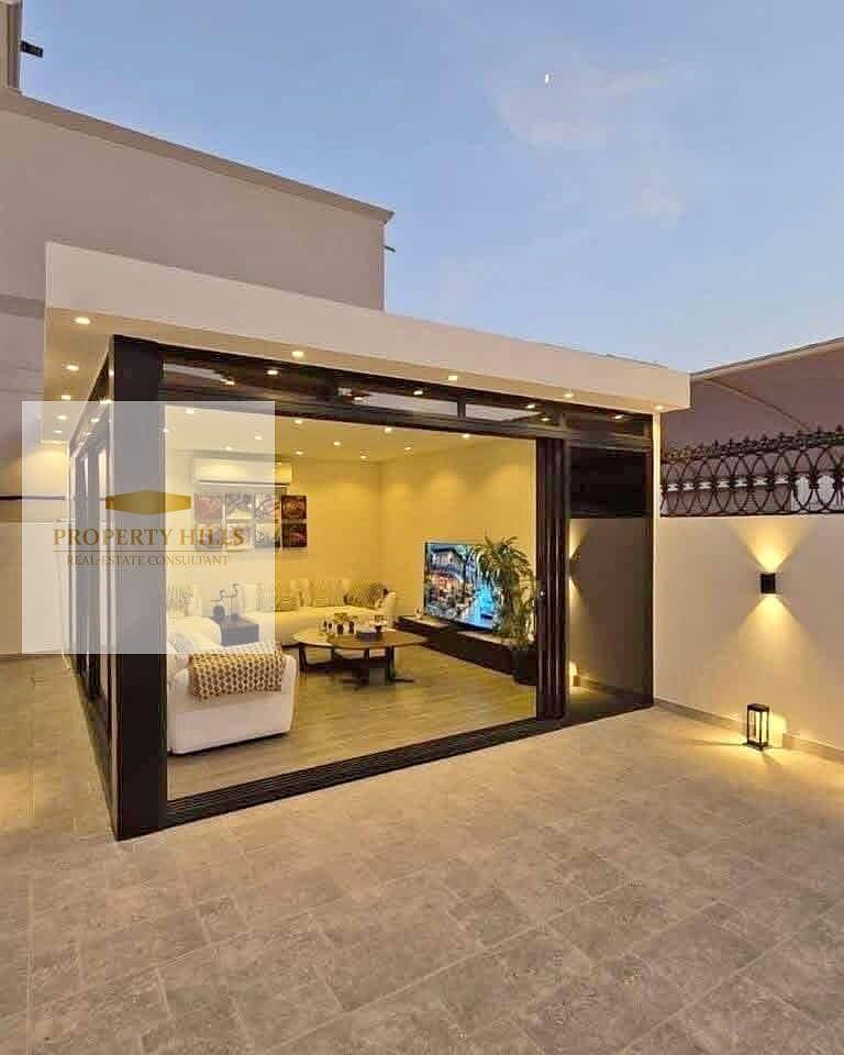 The last standalone store at this price is in a prime location in front of Hyde Park in the Fifth Settlement, directly on South Tessen Street. - Widok 6