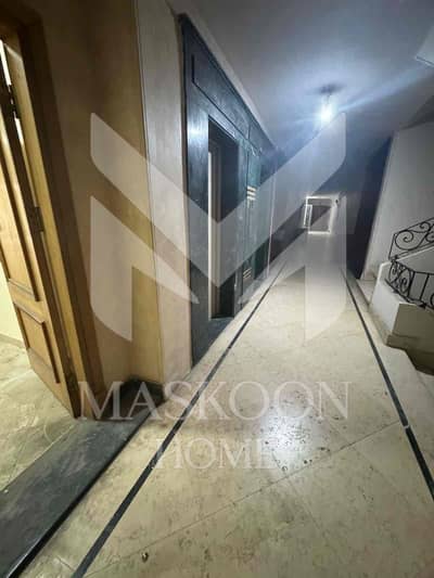 Office for Rent in Zizinia, Alexandria - 5fbb5618-2238-414e-b317-17a47cafdef4. jpg Office for Rent in Zizinia, Alexandria - 5fbb5618-2238-414e-b317-17a47cafdef4. jpg