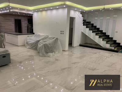 6 Bedroom Duplex for Rent in New Cairo, Cairo - 55c03fd9-a16e-4014-b91d-feeca50dd931. jpg 6 Bedroom Duplex for Rent in New Cairo, Cairo - 55c03fd9-a16e-4014-b91d-feeca50dd931. jpg