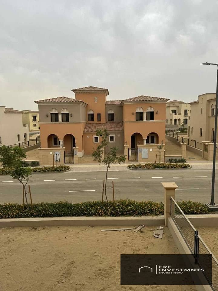 Twin house villa ready to move for sale at the lowest price and very prime location in City Gate Compound New Cairo - Widok 2