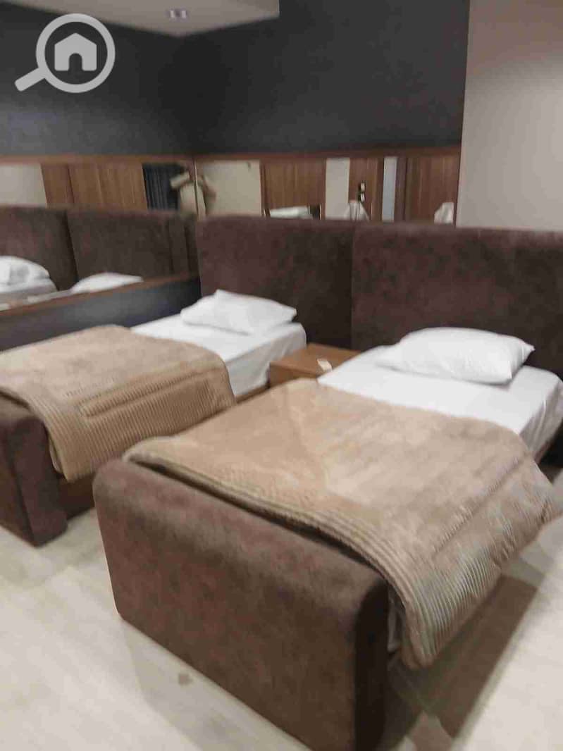 20 1000290803. jpg