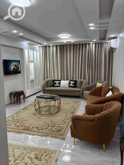 شقة 3 غرف نوم للايجار في 6 اكتوبر، الجيزة - 1000192354. jpg
