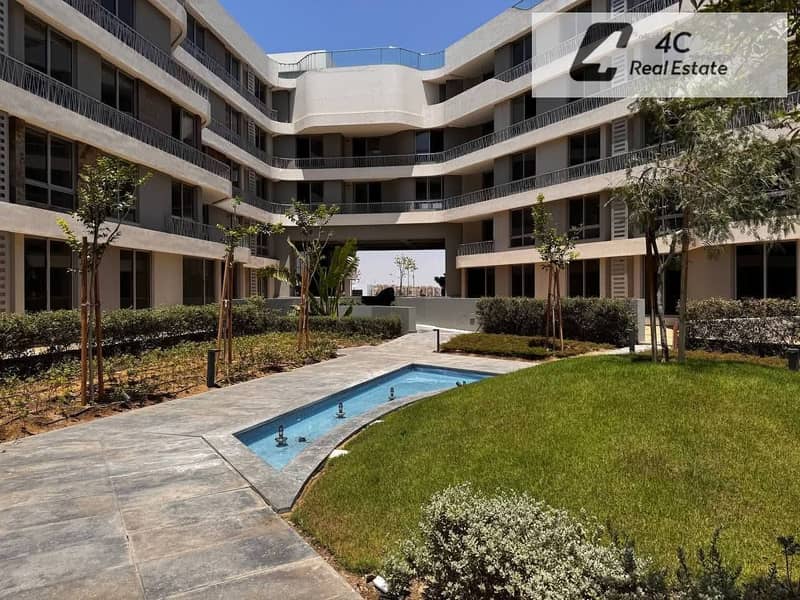 8 615328651_911884848462906_3318783405900850107_n - Copy. jpg