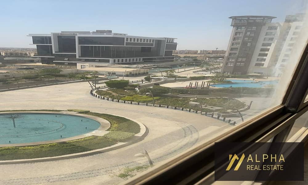 Duplex for sale in Porto New Cairo 143 sqm 2 bedrooms 3 bathrooms kitchen units central AC luxury finishing near AUC Porto Mall and Americana Plaza – pohled 5