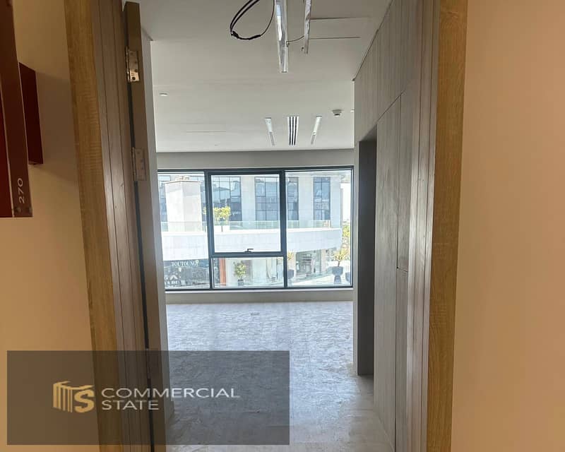 Finished Office at Uvenues 94m for Rent -New Cairo - Ansicht 4