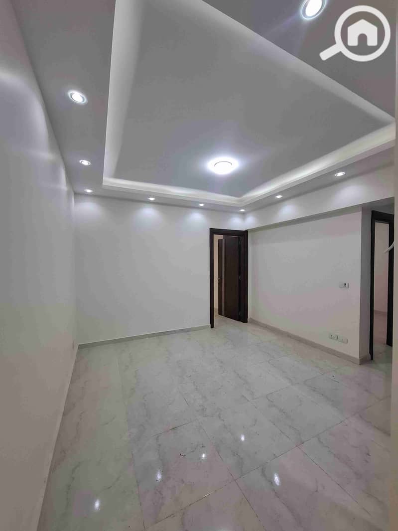 Office apartment for rent for companies, first occupancy, area of 220 square meters in the Northern Lotus in New Cairo. – pohled 6