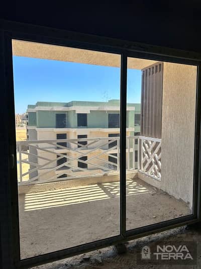 2 Bedroom Flat for Sale in 6th of October, Giza - Apartment for sale in Green Compound 6, Idris buildings-image-1. jpg