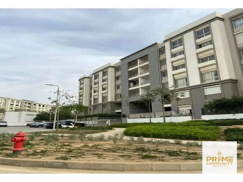 Duplex For Sale in Very prime location view landscape and facing north in Hyde park New Cairo - Widok 6