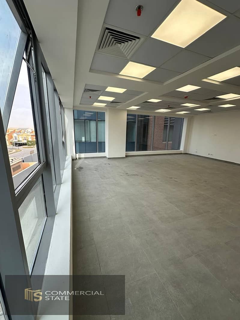 Finished Office at 3'Sixty 84m for Sale -New Cairo – pohled 6