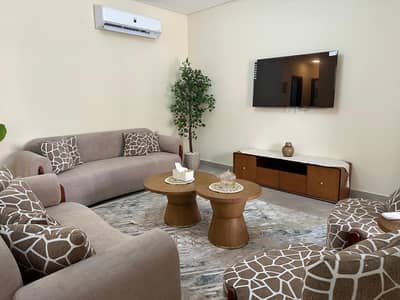 شقة 2 غرفة نوم للايجار في القاهرة الجديدة، القاهرة - 90 avenue, apartment for rent