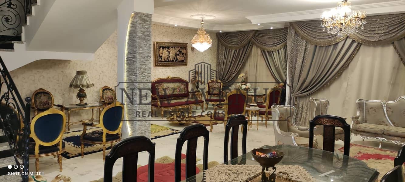Villa for sale in one of the best locations in Garden City October Compound with premium finishing, a stunning view, and a prime location! - Ansicht 2