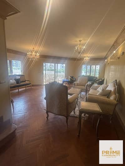 5 Bedroom Duplex for Sale in Sheikh Zayed, Giza - 36a9a532-561f-410b-af5f-7cce25dc94fe. jpg