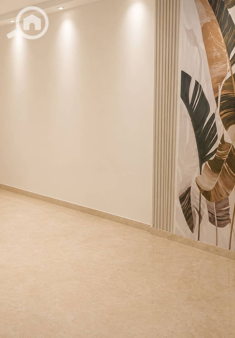 Apartment for rent in Sidi Bashir Tram, First Khaled bin Al-Walid, 160 m², 3 rooms and reception, 3 pieces and 2 bathrooms, stylish hotel entrance. - Widok 5