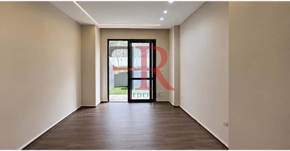 Apartment for sale with private garden ready to move super lux finishing in patio oro compound new cairo - Bild 3