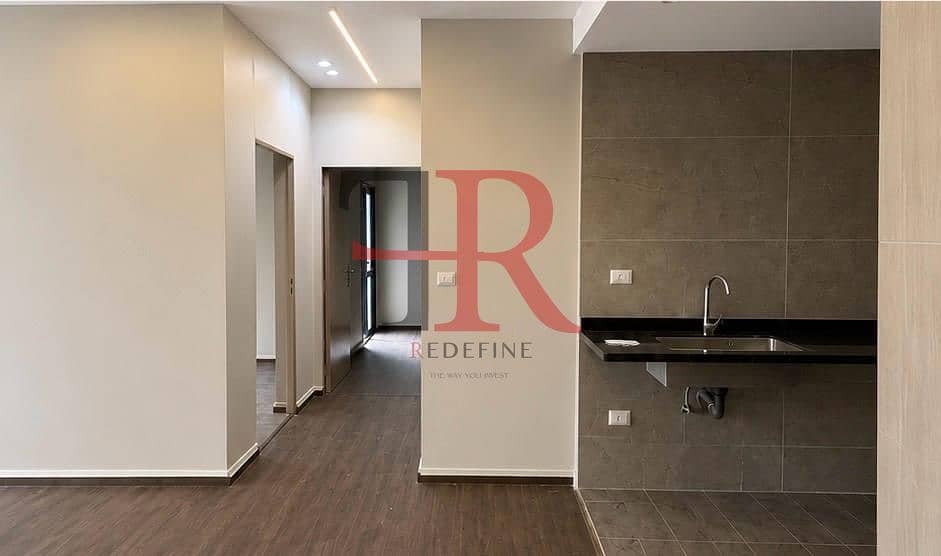 Apartment for sale with private garden ready to move super lux finishing in patio oro compound new cairo - Bild 4