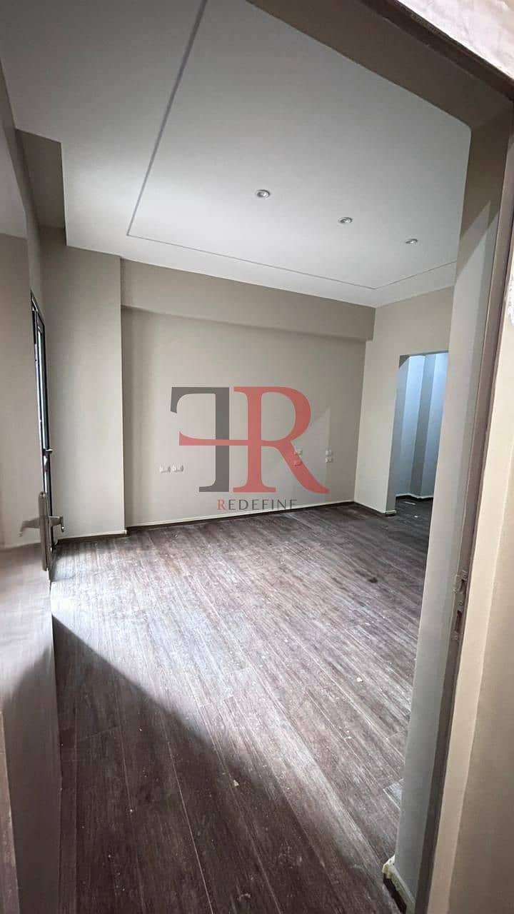 Apartment for sale with private garden ready to move super lux finishing in patio oro compound new cairo - Bild 5