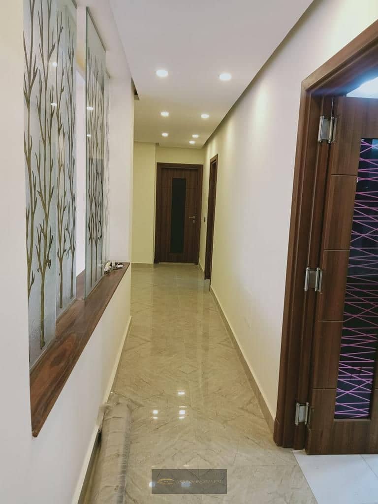 Spacious 200 sqm Apartment for Rent in Zayed Dunes | Furnished or Unfurnished | Prime Sheikh Zayed Location - Widok 4