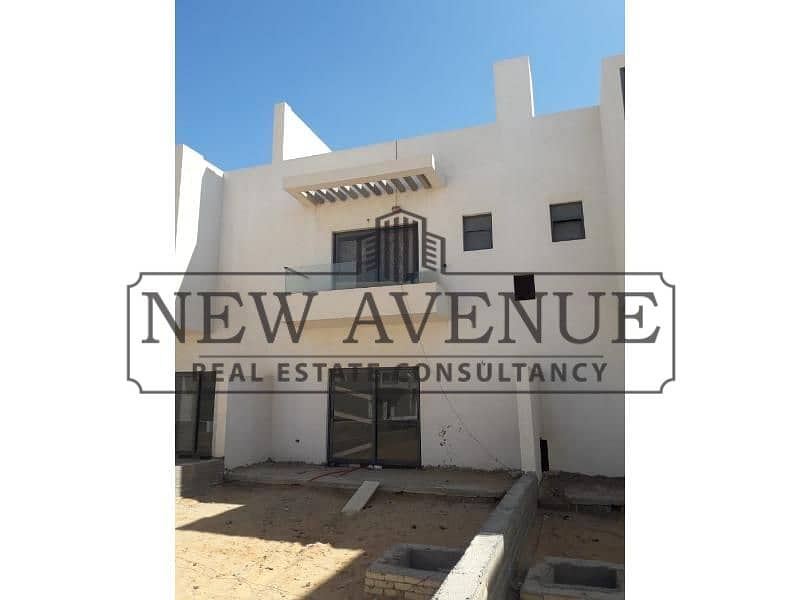 Villa for sale open view Immediate Delivery Below market price in Board Walk R7 New Capital - Ansicht 4