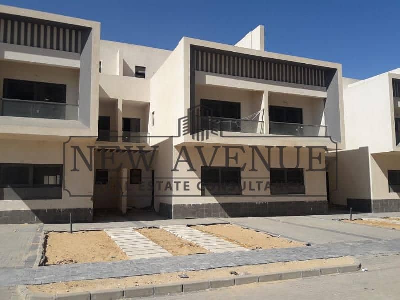 Villa for sale open view Immediate Delivery Below market price in Board Walk R7 New Capital - Ansicht 6