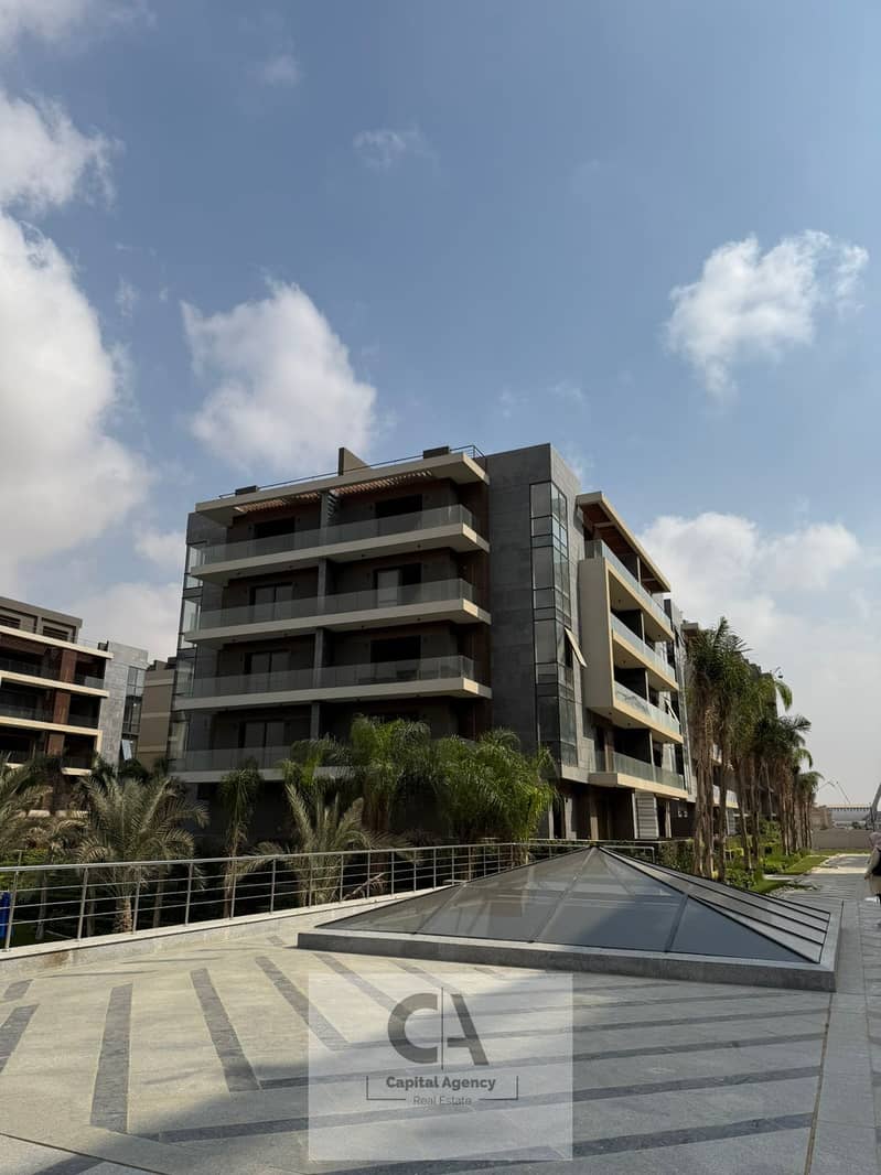 Apartment for sale in El Patio Oro Compound, Fifth Settlement, immediate occupancy - La Vista, installments over the longest payment period, 25% cash - Ansicht 4