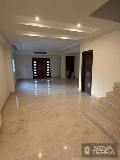4 Bedroom Townhouse for Sale in Sheikh Zayed, Giza - Townhouse for sale in Al Yasmin Compound, Sheikh Zayed-image-13. jpg 4 Bedroom Townhouse for Sale in Sheikh Zayed, Giza - Townhouse for sale in Al Yasmin Compound, Sheikh Zayed-image-13. jpg