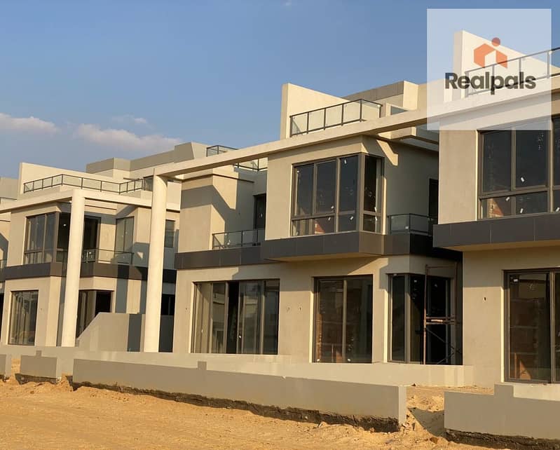 TOWNHOUSE CORNER 260 M FOR SALE READY TO MOVE AT BLOOMFIELDS - Ansicht 4