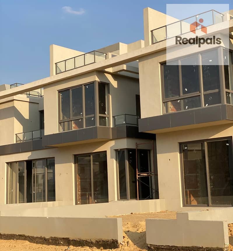 TOWNHOUSE CORNER 260 M FOR SALE READY TO MOVE AT BLOOMFIELDS - Ansicht 5