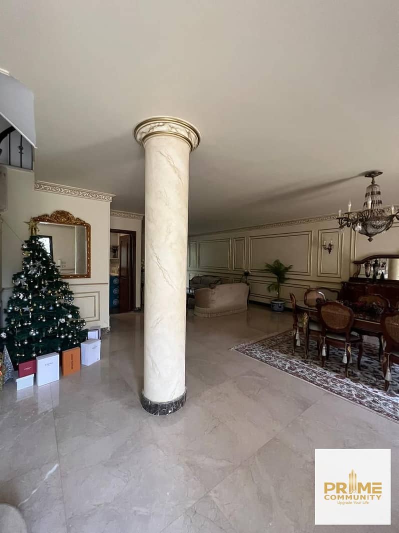The most amazing townhouse middle with high end finishing ultra super lux for sale in Mena Garden city 6 October - Więcej