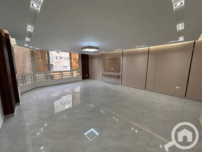 3 Bedroom Apartment for Sale in Mohandessin, Giza - IMG-20260520-WA0040. jpg