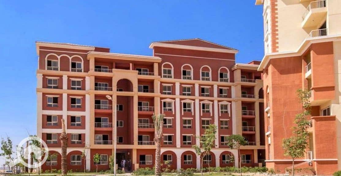 An opportunity for immediate purchase of an apartment at a special price, with installment plans available, in Degla Palms Compound, in the heart of 6 - Widok 2
