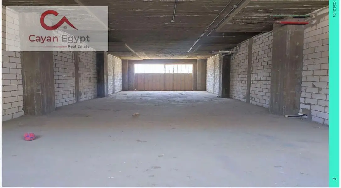 Unbeatable Investment Opportunity by Emaar! Ready to Move Commercial Shop with Installments in Mivida, New Cairo - Més
