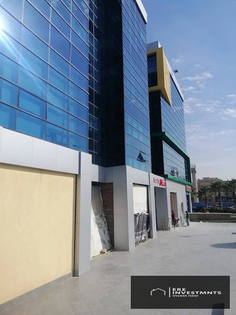 Administrative Office 95m Fully Finished Under Market Price, ready to move for Rent in Top 90 Mall New Cairo - Ansicht 5