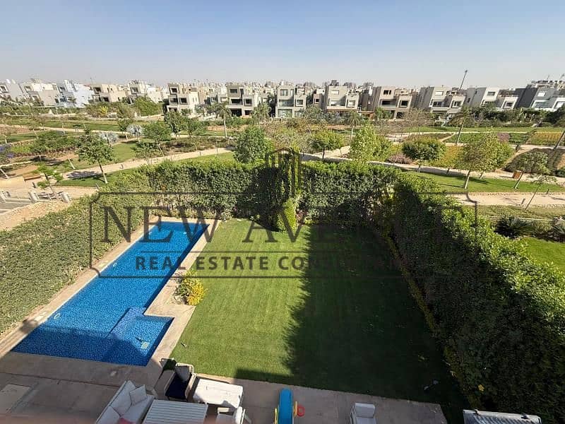 Under market price Standalone villa with Swimming pool Fully finished ultralux with a prime location Bahary 100% Overlooking on a wide landscape – pohled 2