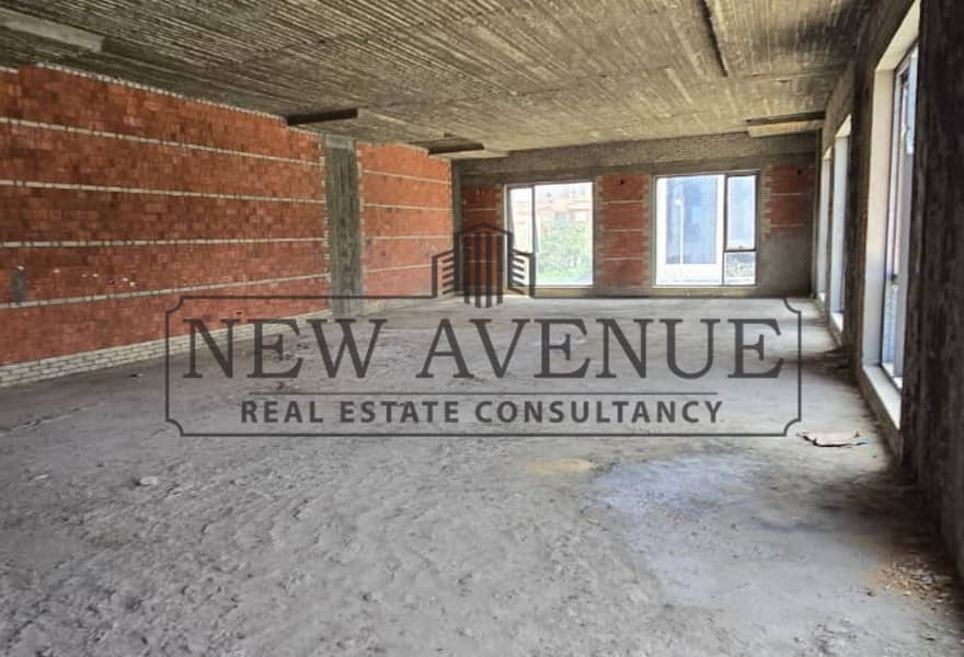 Corner Office atWaterway Villas Can be Finished For Rent - Ansicht 4