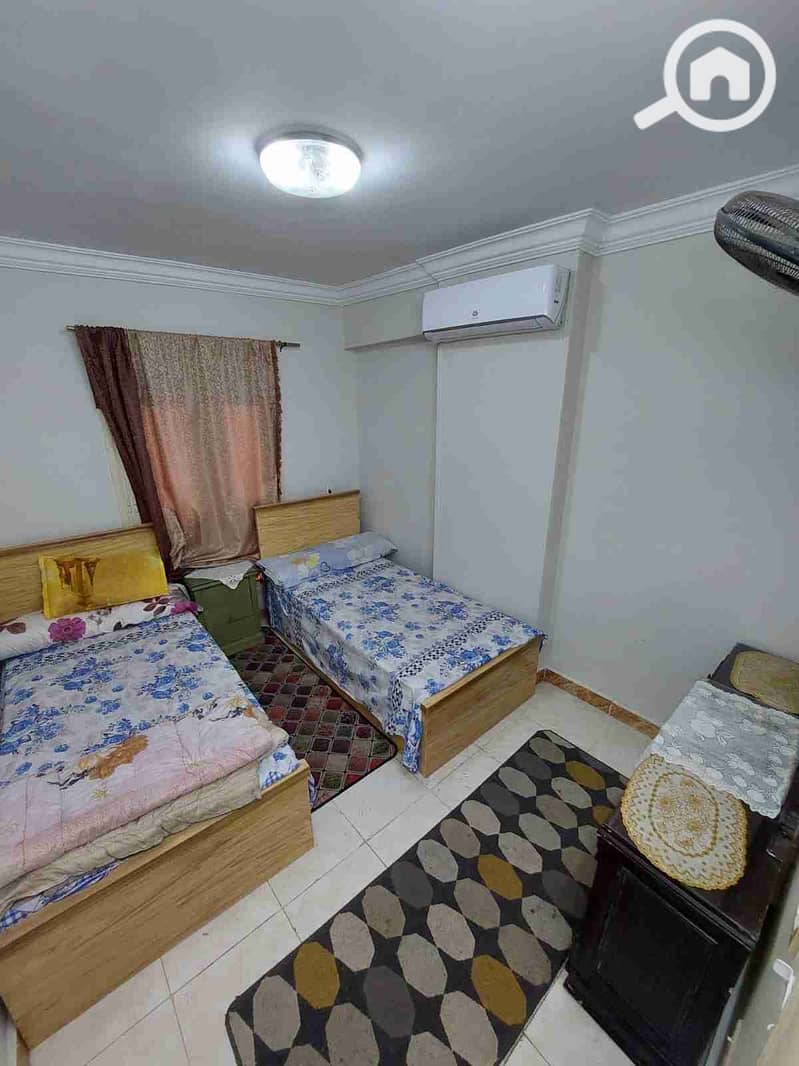 Apartment for sale with two bedrooms, a reception, a bathroom, and a second kitchen, building from the sea, Ohran Street. – pohled 5
