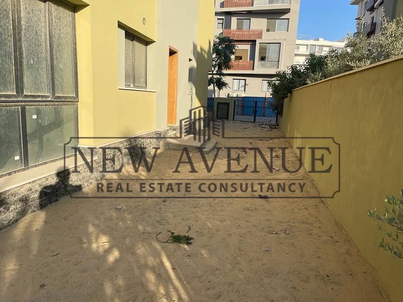 Standalone Villa MV 5 Bedrooms 5 Bathrooms Maid's room + Toilet Living Room Villette Very Attractive Price - Ansicht 4