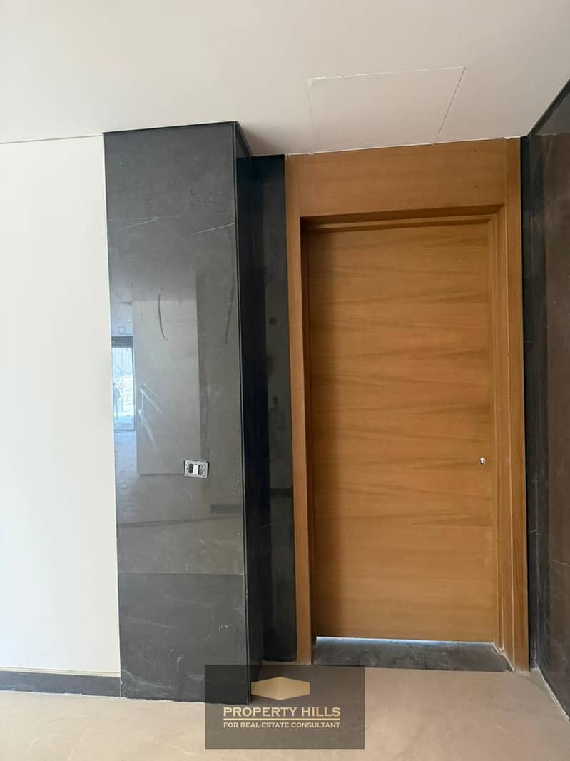 Hotel apartment for sale in Sheikh Zayed Towers, fully finished with air conditioning. - Ansicht 4