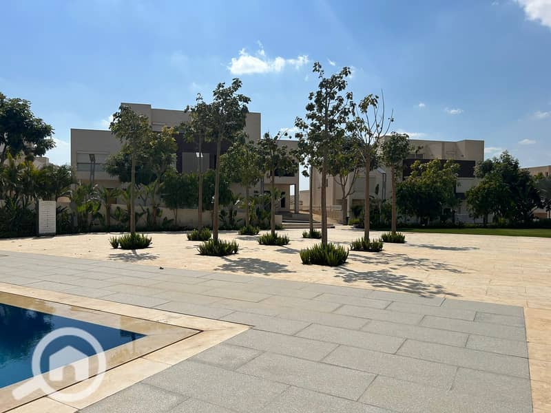 Townhouse for sale in Solaya compound, lowest price in the compound, immediate delivery. - Vaizdas 5