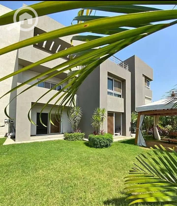 A villa ready for viewing with a distinctive view next to the Liguria. - Ansicht 4
