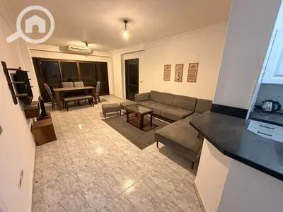 Furnished apartment for rent in Degla, Maadi, ground floor with free space