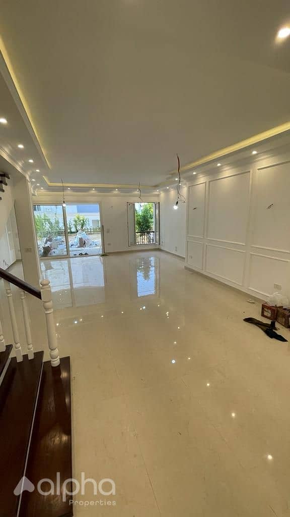 for rent i villa garden in giza plateau compound ultra lux kitchen & acMs’ - Bilde 2