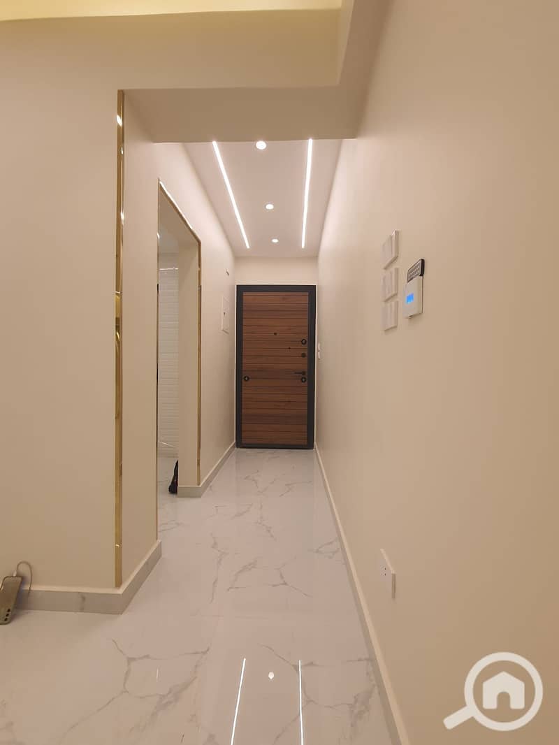 Apartment for sale on Fifty Street in Zahra Maadi, area 105 m - Widok 4