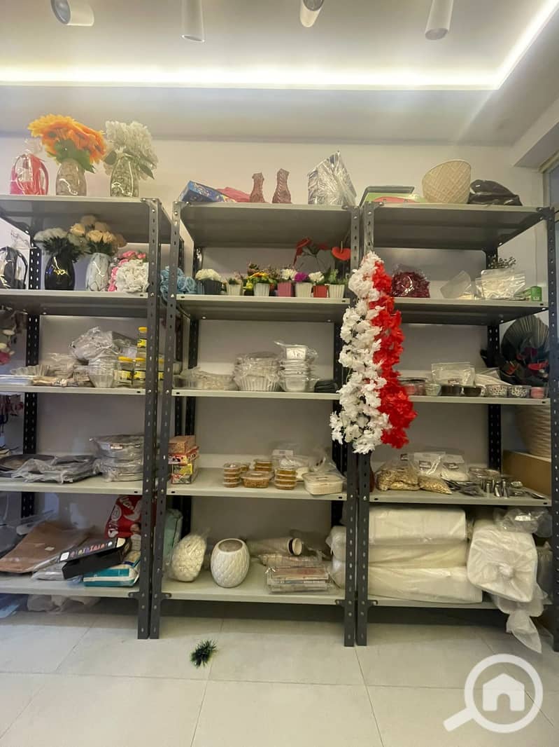 Finished ground shop with services of البنفسج - New Cairo - Ansicht 3