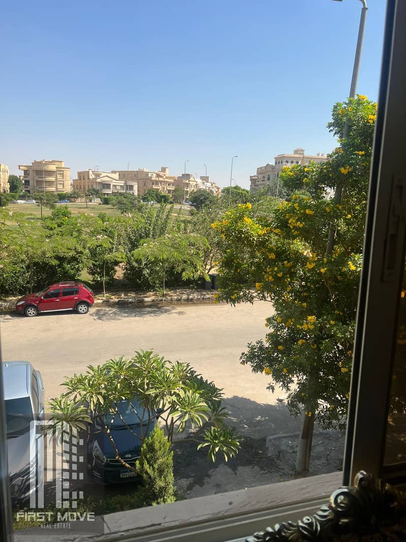 Fully finished apartment for sale, including kitchen units and parking, in a very distinctive location with an open view in Al-Banasij 6 Villas, New Cairo. - Ansicht 4