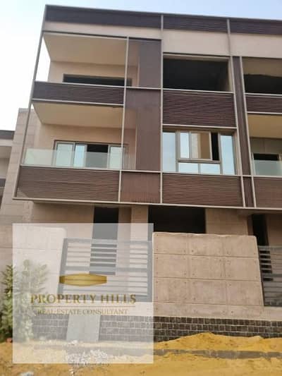3 Bedroom Apartment for Sale in Katameya, Cairo - شقة 3غرف ڤيو مفتوح في كومبوند ويست جولف بتقسيط بسعرالقديم بخصم50% لكاش