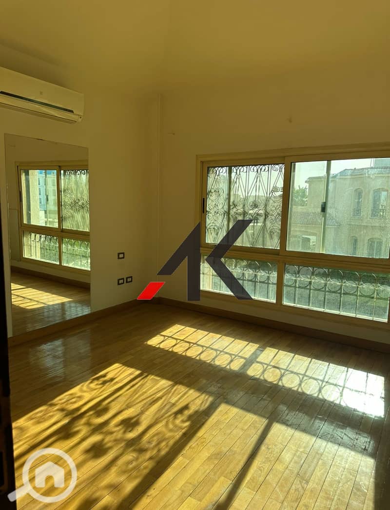 Finished Stand Alone For Sale in Kattameya Residence - New Cairo - Widok 4