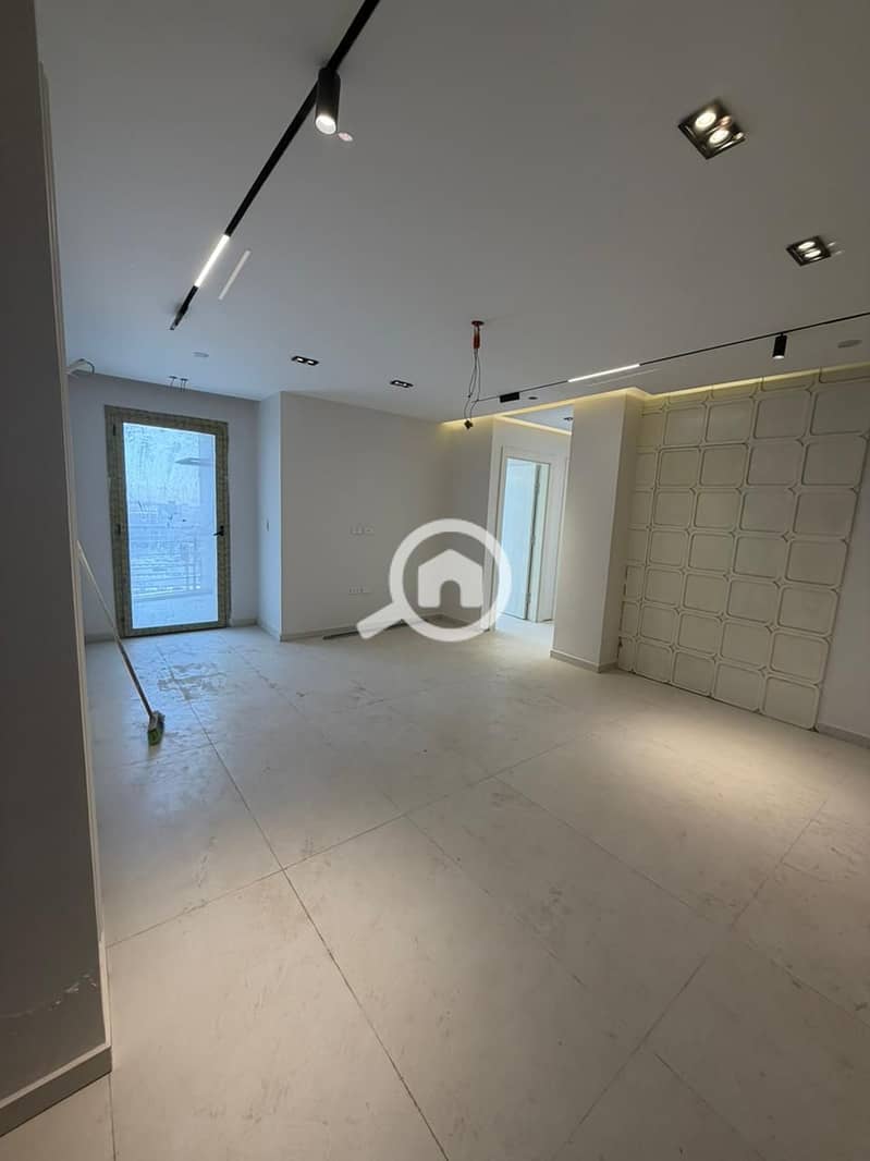 New apartment for rent in One Katameya Compound, first occupancy - Vista 2
